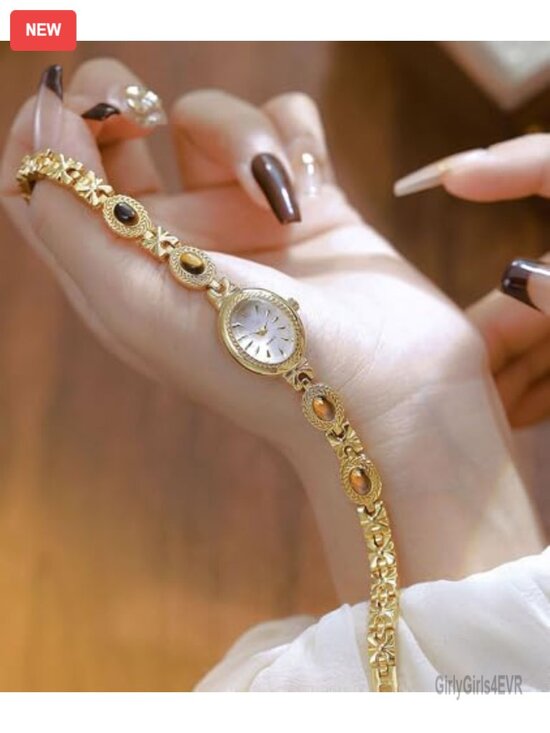 Women Vintage Oval Dial Gold Bracelet Watch Quartz Movement 30M Water Resistant main image 5